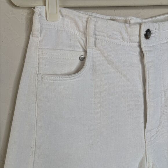 Pilcro Adi Mid Rise Frayed Relaxed Flare Jeans - Picture 12 of 13